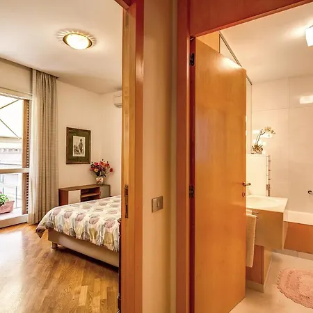 Terrazza Piccolomini: Elegant Stunning View Over Rome/st Peter's Dome * Roma