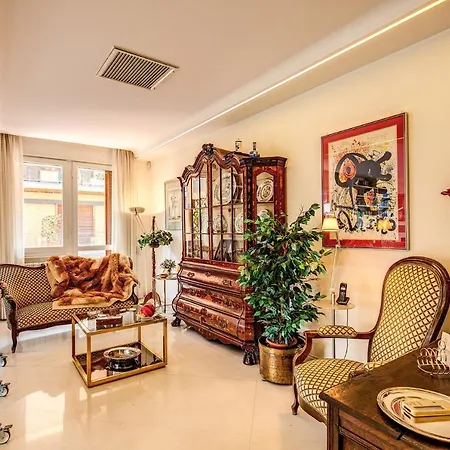 דירה Terrazza Piccolomini: Elegant Stunning View Over Rome/st Peter's Dome *