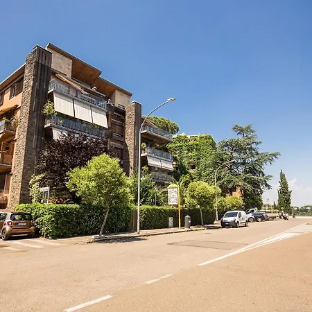 Terrazza Piccolomini: Elegant Stunning View Over Rome/st Peter's Dome * Roma