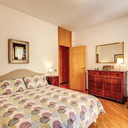Terrazza Piccolomini: Elegant Stunning View Over Rome/st Peter's Dome Apartment *