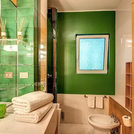 Terrazza Piccolomini: Elegant Stunning View Over Rome/st Peter's Dome * Roma